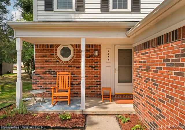 Photo 2 of Sale Pending at 7435 N Kingston Ct, Westland, MI 48185 5682 | MLS# 61023170 | Listing updated on 2026-09-05