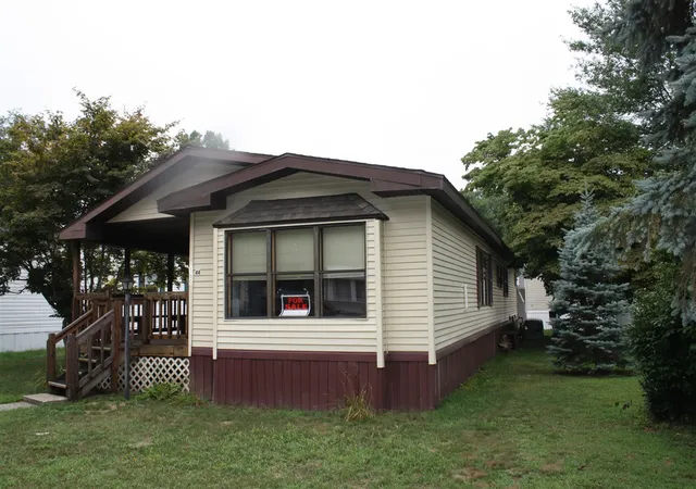 Photo 2 of Single family home for sale at 1580 Larry Dr #44, Allegan, MI 49010 | MLS# 70555679 | Listing updated on 2026-08-31