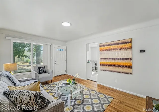 Photo 3 of Single family home for sale at 1835 Euclid St, Lincoln Park, MI 48146 1415 | MLS# 61023940 | Listing updated on 2026-09-13