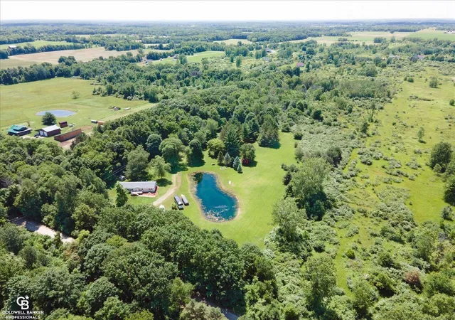 Photo 1 of Single family home for sale at 5901 Quain Rd Rd, Emmett, MI 48022 | MLS# 50180347 | Listing updated on 2025-12-14