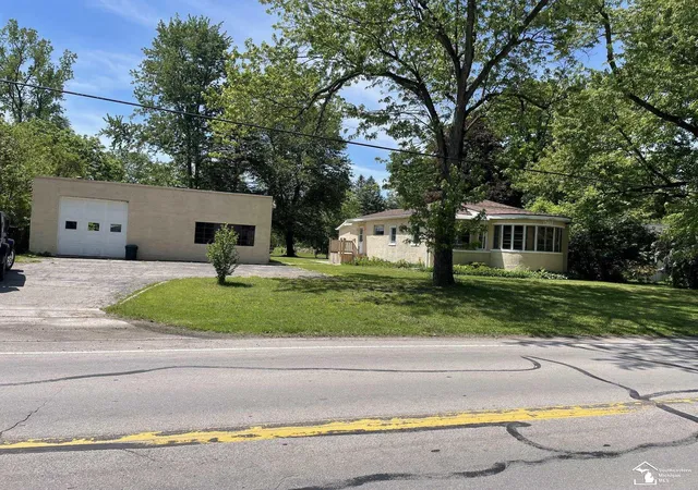 Homes for sale in Temperance, MI | 6719 Summerfield Rd, Temperance, MI 48182 | MLS# 50208908