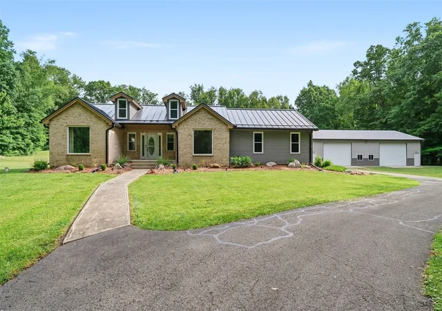 Homes for sale in East Leroy, MI | 5205 F Dr, East Leroy, MI 49051 | MLS# 70539315