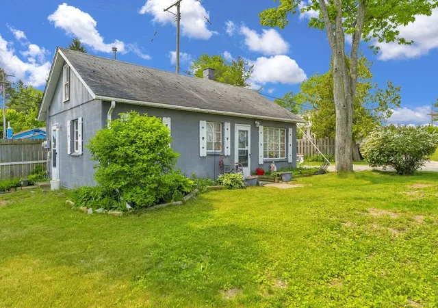 Homes for sale in Lexington, MI | 8941 & 8943 Lakeshore Rd, Lexington, MI 48450 | MLS# 50178137