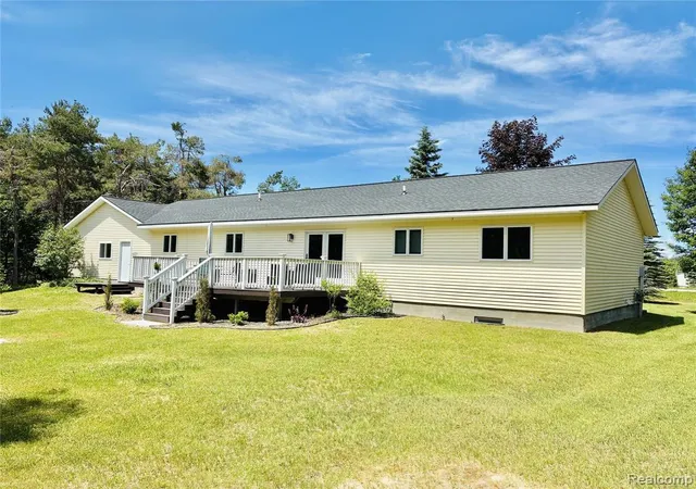 Homes for sale in Cheboygan, MI | 2168 Orchard Beach Rd, Cheboygan, MI 49721 | MLS# 61005816