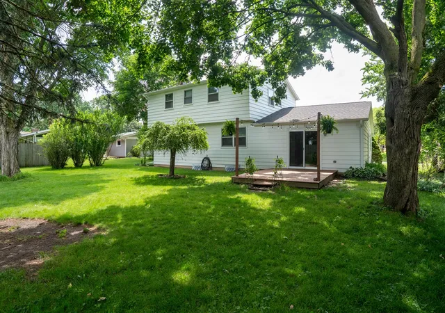 4th image of 943 Boswell Ln, Kalamazoo, MI 49006 | MLS# 70537812