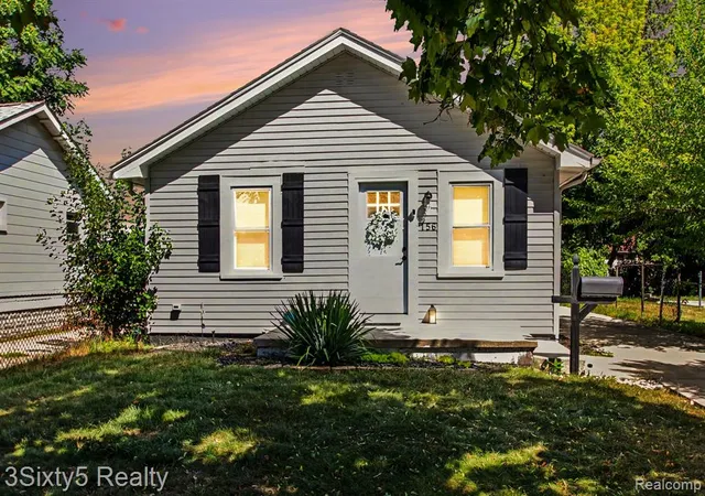 Photo 1 of Single family home for sale at 156 W Brickley Ave, Hazel Park, MI 48030 1170 | MLS# 61024695 | Listing updated on 2026-08-28