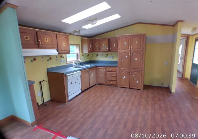 Photo 3 of Sale Pending at 12229 Silver Lake Hwy, Brooklyn, MI 49230 | MLS# 70552320 | Listing updated on 2026-08-18