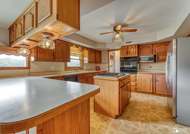 5th image of 26995 James Ave, Flat Rock, MI 48134 | MLS# 50219281