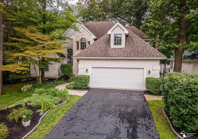 1st image of 3530 Deepwood Dr, Lambertville, MI 48144 | MLS# 50218850