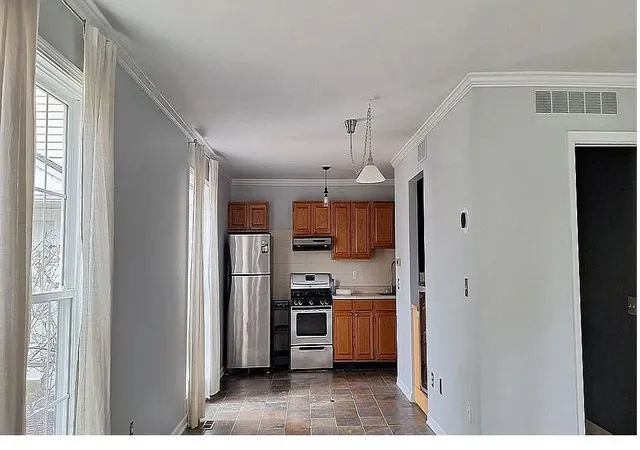 Homes for sale in Ann Arbor, MI | 2653 Fenwick Ct, Ann Arbor, MI 48104 | MLS# 70544733
