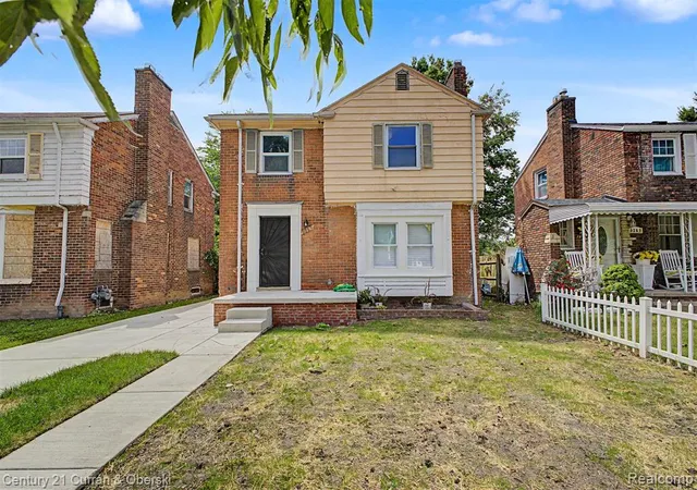 2nd image of 9263 Rosemont St Ave, Detroit, MI 48228 1821 | MLS# 61008644