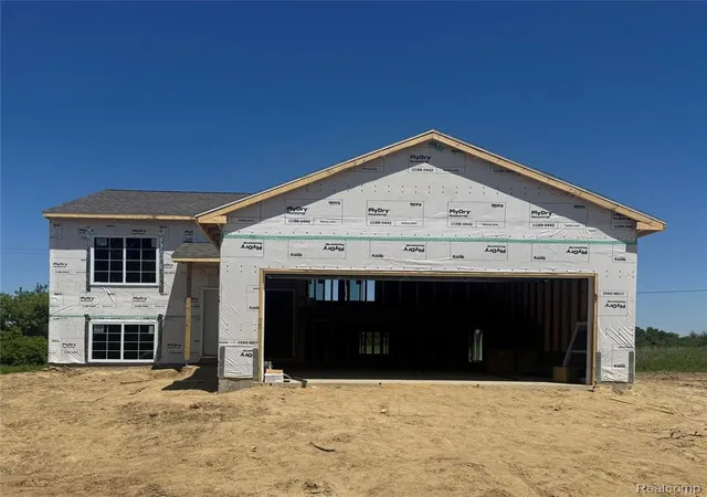 Homes for sale in Linden, MI | 5528 Lahring Rd, Linden, MI 48451 | MLS# 60968340