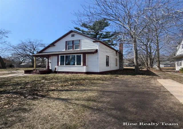 5th image of 2337 6Th St, Muskegon, MI 49444 | MLS# 70539011