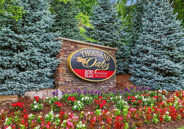 Listing Photo 4 - Condo for sale in building located at 4492 Oak Arbor Dr, Grand Rapids, MI 49525