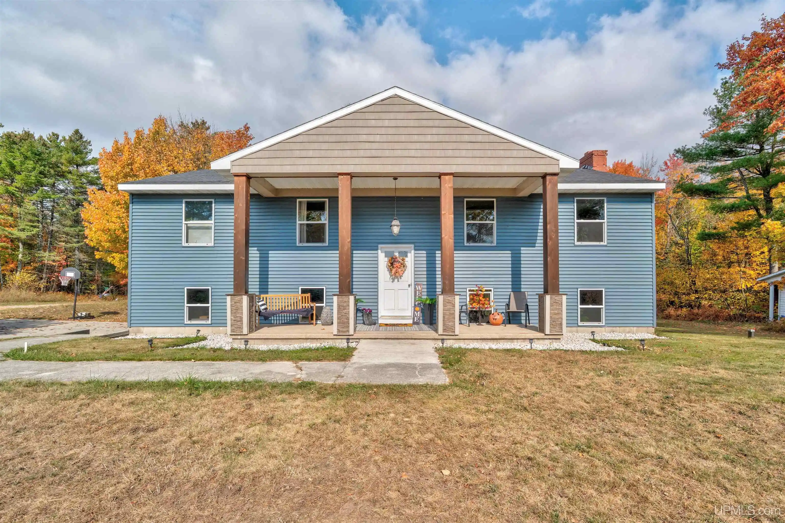 Single family home for sale at 6408 W Glenwood Dr, Manistique, MI 49854 | MLS# 50225333