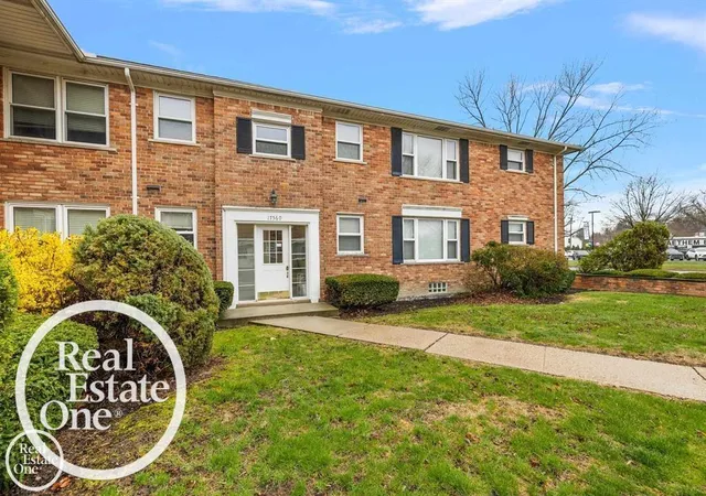 Photo 3 of Condo for sale at 17560 Mack Ave #10, Grosse Pointe, MI 48230 | MLS# 50218283 | Listing updated on 2026-08-12