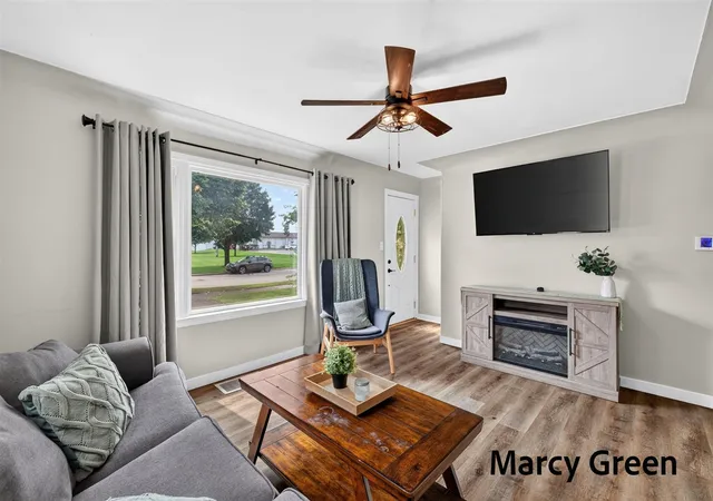 Photo 4 of Sale Pending at 1519 Grant Ave, Grand Haven, MI 49417 | MLS# 70552915 | Listing updated on 2026-08-20