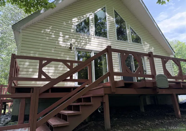 Homes for sale in Garden, MI | 13465 10 Th, Rd Rd, Garden, MI 49835 | MLS# 50213653