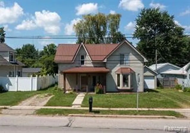 Homes for sale in Brown City, MI | 4026 Main St, Brown City, MI 48416 | MLS# 61009896