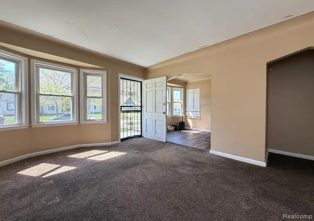 Homes for sale in Detroit, MI | 8260 Minock St, Detroit, MI 48228 | MLS# 60969950