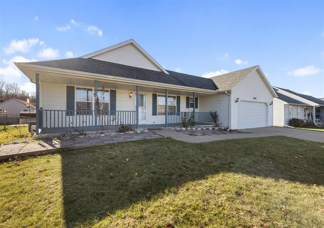1st image of 2649 Hickory Nut Ln, Kalamazoo, MI 49004 | MLS# 70505642