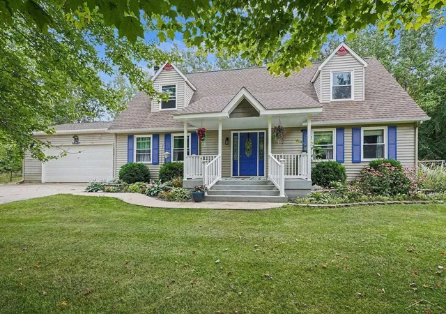 Photo 1 of Single family home for sale at 1632 E Miller Rd, Midland, MI 48640 | MLS# 50220018 | Listing updated on 2026-09-09