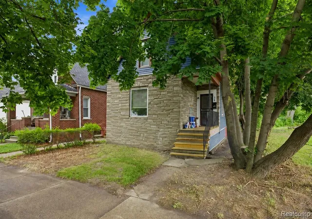 1st image of 5644 Hartford St, Detroit, MI 48210 1422 | MLS# 61003734