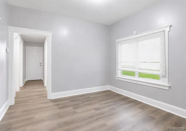 3rd image of 5644 Hartford St, Detroit, MI 48210 1422 | MLS# 61003734