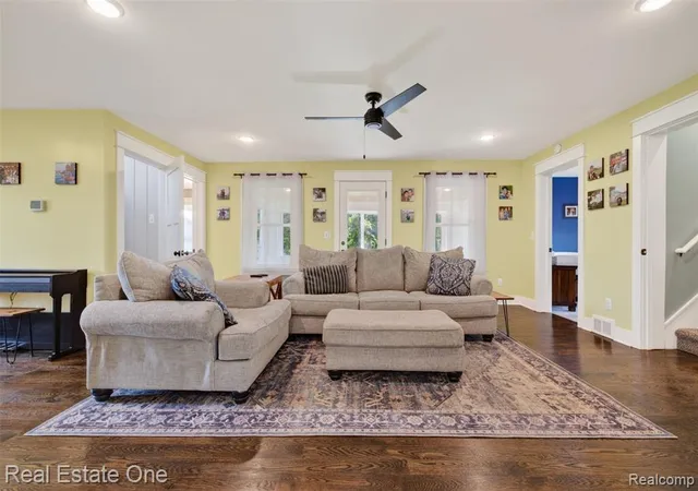 Homes for sale in Ortonville, MI | 2355 S Sashabaw Rd, Ortonville, MI 48462 | MLS# 61005365