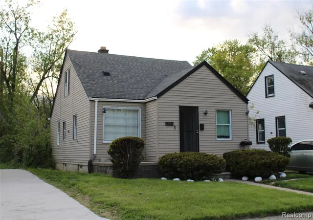 3rd image of 9337 Rutland St, Detroit, MI 48228 | MLS# 60989190