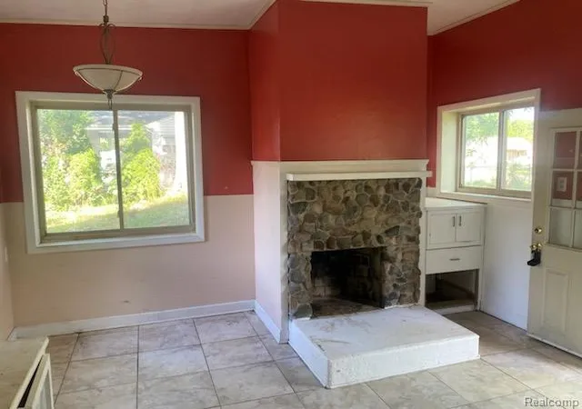 Homes for sale in Burton, MI | 1131 Kettering St, Burton, MI 48509 | MLS# 60999857