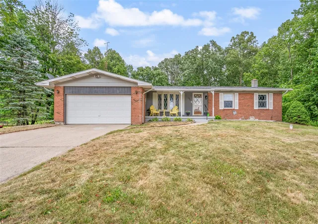 2nd image of 14190 Oak Hollow Dr, Big Rapids, MI 49307 | MLS# 70548082