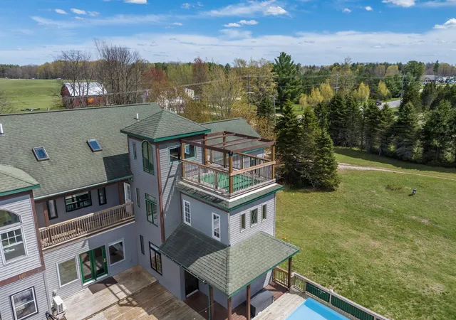 Homes for sale in Fife Lake, MI | 6542 Fife Lake Rd, Fife Lake, MI 49633 | MLS# 80070130