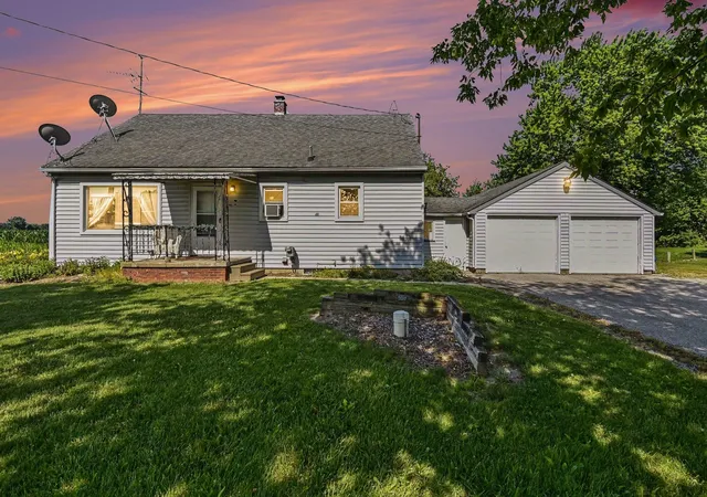 image of 7265 Bay Rd, Saginaw, MI 48604 | MLS# 50219715