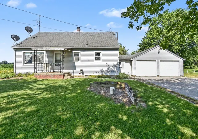 image of 7265 Bay Rd, Saginaw, MI 48604 | MLS# 50219715