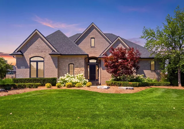 Photo 1 of Single family home for sale at 3308 Grantham Ct, Oakland, MI 48363 | MLS# 50219449 | Listing updated on 2026-08-27