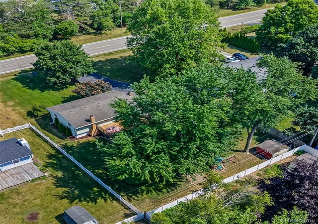 43rd image of 869 Seymour Lake Rd, Oxford, MI 48371 | MLS# 61018632