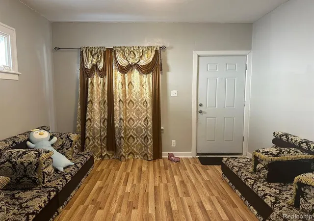 image of 13451 Eureka St, Hamtramck, MI 48212 | MLS# 61001208