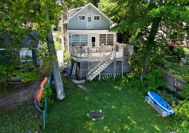 Photo 4 of Single family home for sale at 7489 Terrace Ave, Elk Rapids, MI 49629 | MLS# 80072066 | Listing updated on 2026-08-10