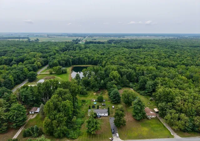 5th image of 1930 W Burt Rd, Montrose, MI 48457 | MLS# 50218752