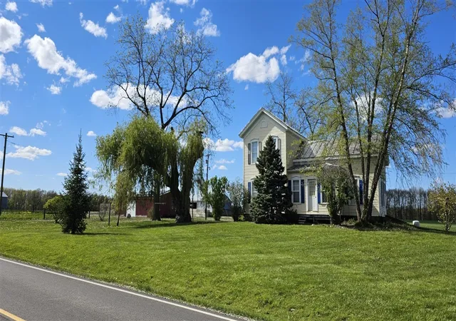 Homes for sale in Fenwick, MI | 3815 Van Vleck Rd, Fenwick, MI 48834 | MLS# 70532656