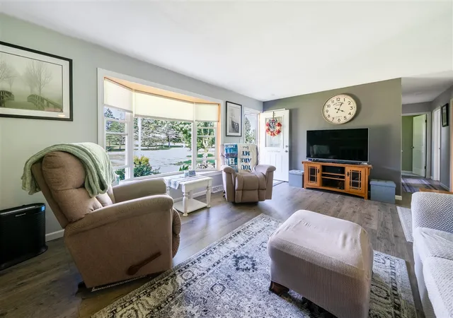 Photo 4 of Sale Pending at 2439 W Lakewood Rd, Whitehall, MI 49461 | MLS# 70555377 | Listing updated on 2026-09-01