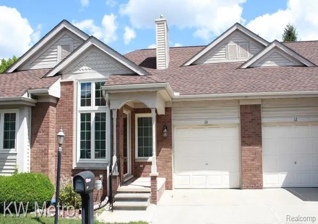 1st image of 10 Canfield Cir #5, Dearborn Heights, MI 48127 | MLS# 61004373