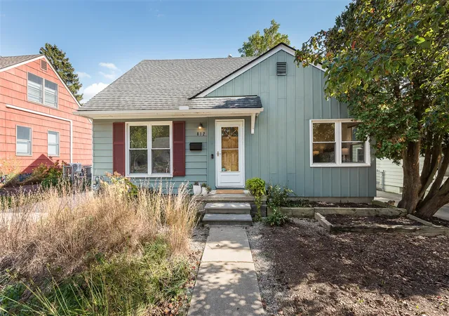 Photo 1 of Single family home for sale at 812 Duncan St, Ann Arbor, MI 48103 | MLS# 70500238 | Listing updated on 2025-10-22