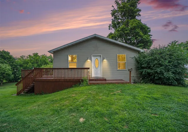 Homes for sale in Three Rivers, MI | 215 S Lincoln Ave, Three Rivers, MI 49093 | MLS# 70542986