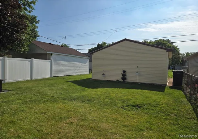 Homes for sale in Wyandotte, MI | 2239 22Nd 22Nd St, Wyandotte, MI 48192 | MLS# 61009438