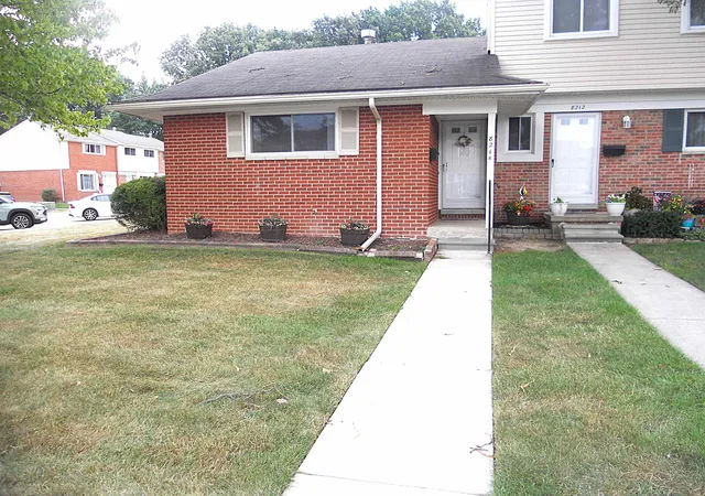 Photo 1 of Condo for sale at 8214 Farnum Ave, Warren, MI 48093 | MLS# 50219540 | Listing updated on 2026-08-24