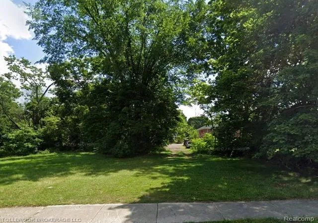 1st image of N Roselawn N Roselawn, Pontiac, MI 48342 | MLS# 60994919