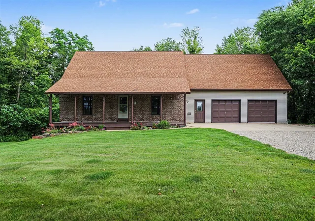 1st image of 9411 Evart Rd, Nashville, MI 49073 | MLS# 70542884