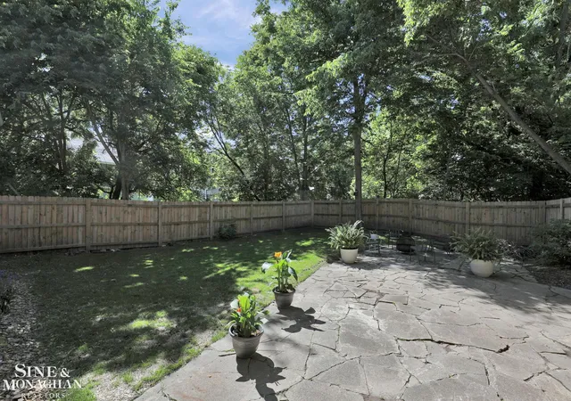 39th image of 1113 W Michigan Ave, Lansing, MI 48915 | MLS# 50212591